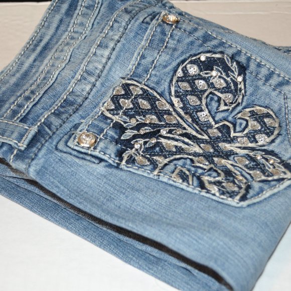 Miss Me Denim - Miss Me skinny jeans Size 28  Excellent condition.